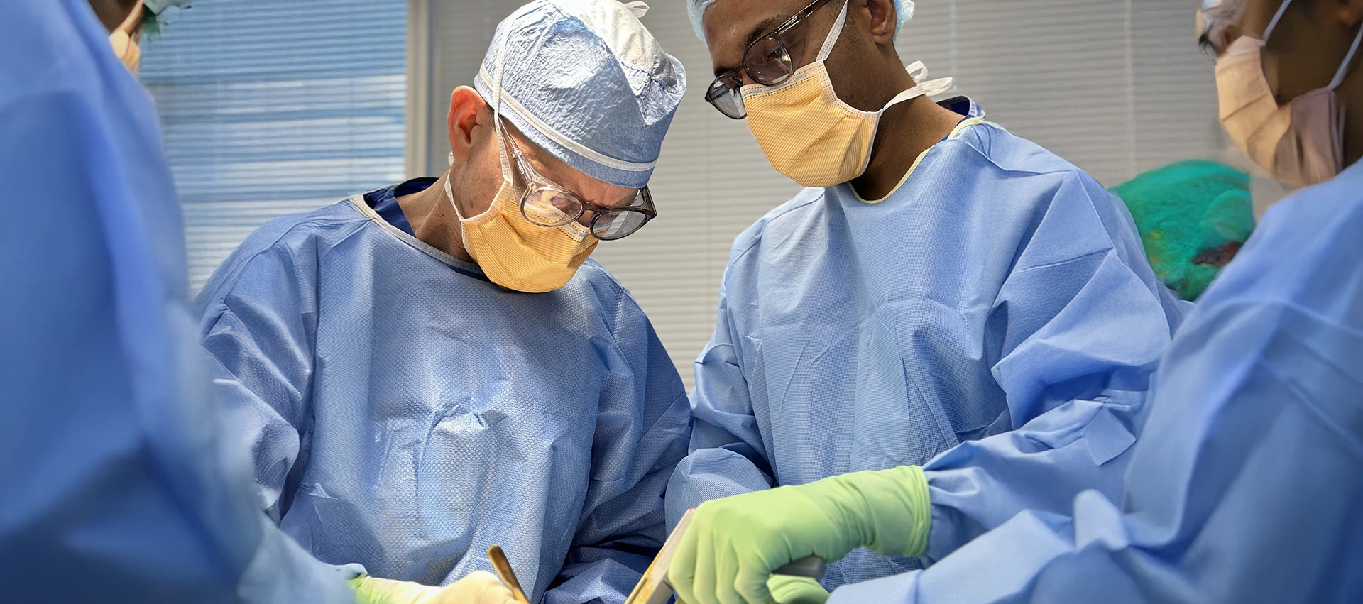 DR. KILGO IN THE OPERATING ROOM TESTIMONIAL BANNER IMAGE
